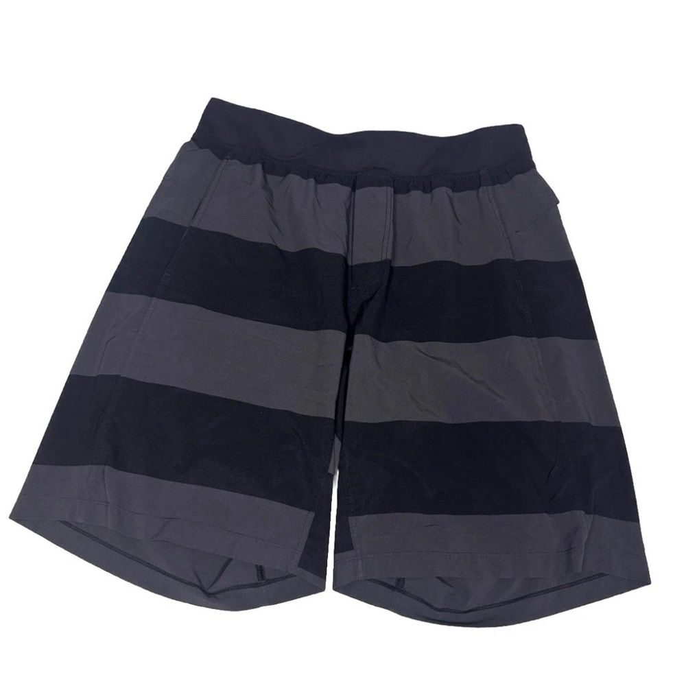 Lululemon T.H.E. Short Gray Black Stripe XL Athletic Athleisure Sports